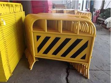 铁马、施工道路防护栏及道路机动车辆生产商指南