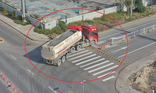 记者直击安全生产督查一线 龙港G228国道交通安全隐患突出，道路机动车辆生产管理需加强